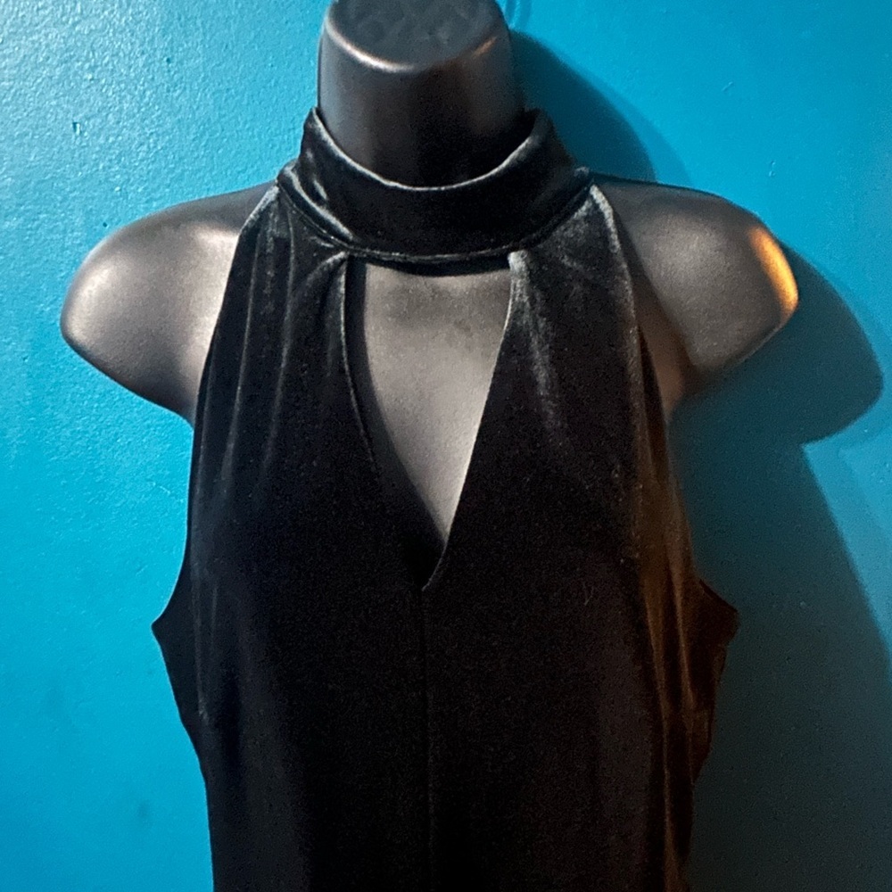 BUNDLE SALE: 15 % off 2 or more dresses/skirt sets - Picture 3 of 9